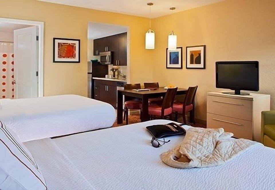 Studio, 2 Queen Beds | Premium bedding, in-room safe, desk, laptop workspace
