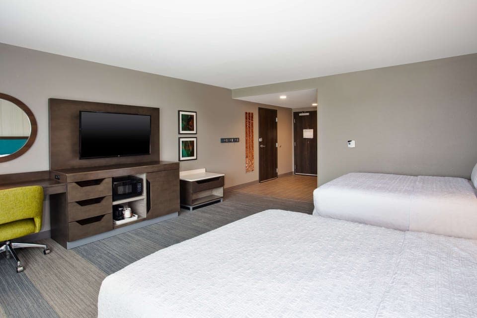 Room, 2 Queen Beds, Accessible, Bathtub (Mobility & Hearing) | Iron/ironing board, bed sheets