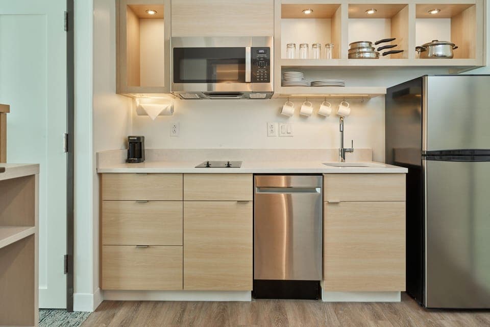Studio, 1 King Bed with Sofa bed | Private kitchen