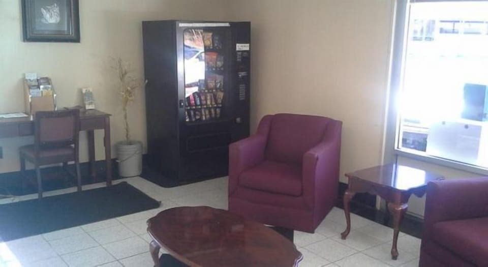 32-inch TV with cable channels