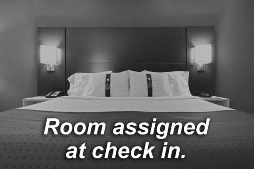 Standard Room | Desk, iron/ironing board, free cribs/infant beds, free WiFi