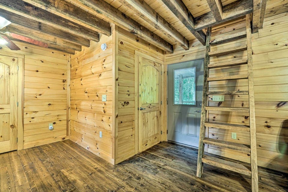 House (1 Bedroom) | Interior
