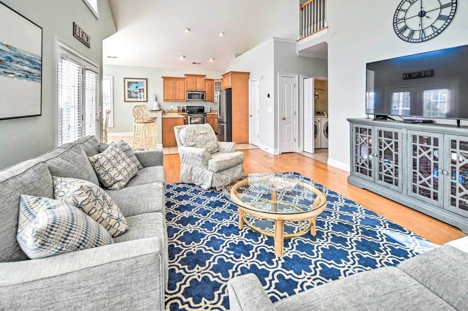 House (5 Bedrooms) | Interior