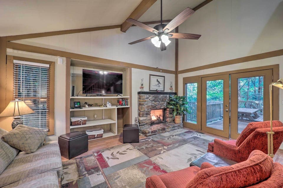 House (2 Bedrooms) | Front of property