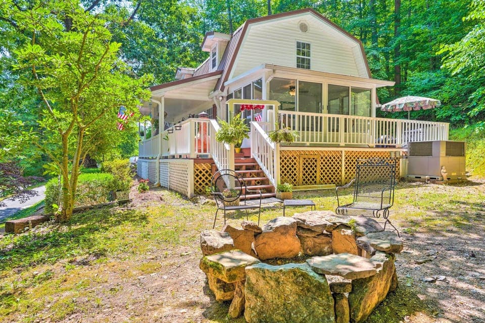 House (2 Bedrooms) | Terrace/patio