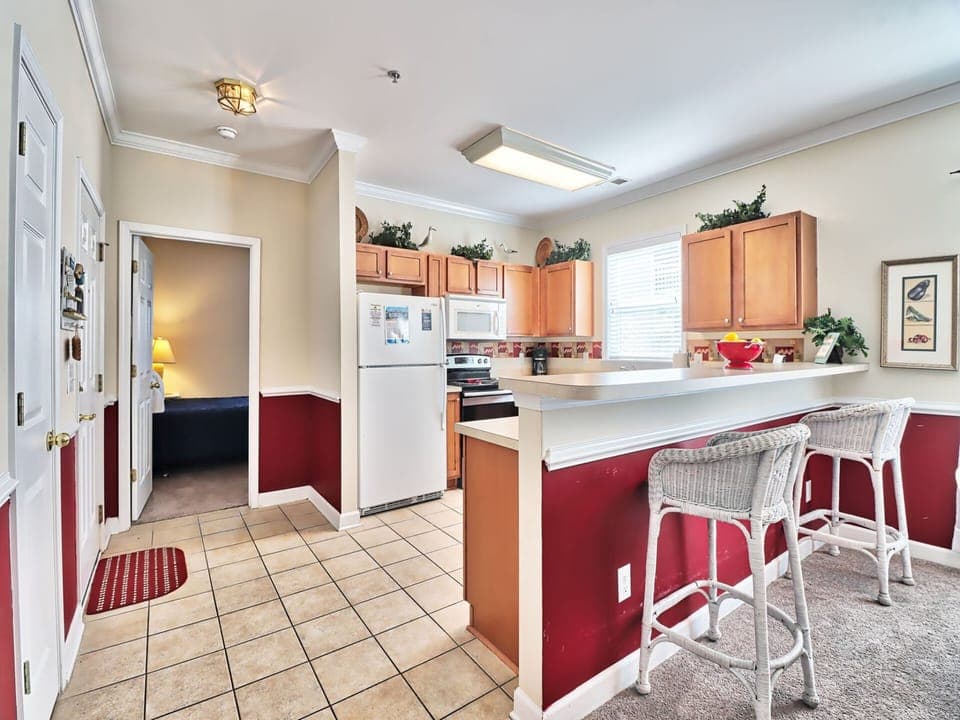 Kitchen/Breakfast Bar