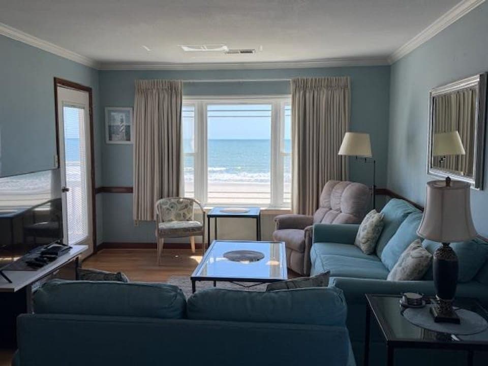 Amazing oceanfront views