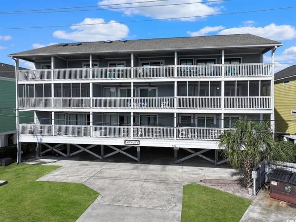 Exterior Front View