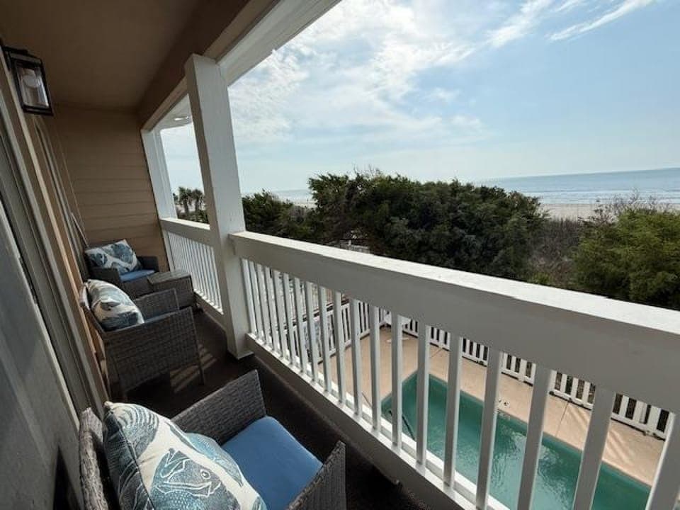 Private outdoor balcony