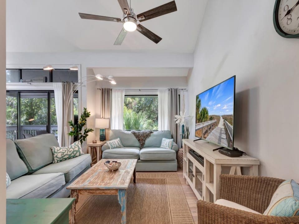 Livingroom2