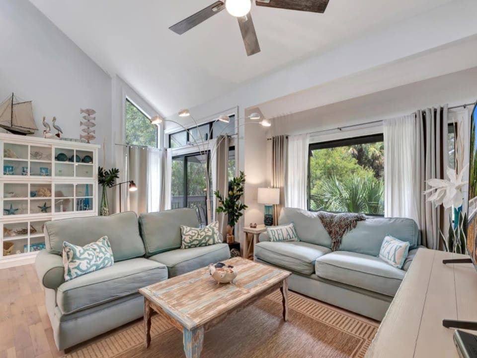 Livingroomnew