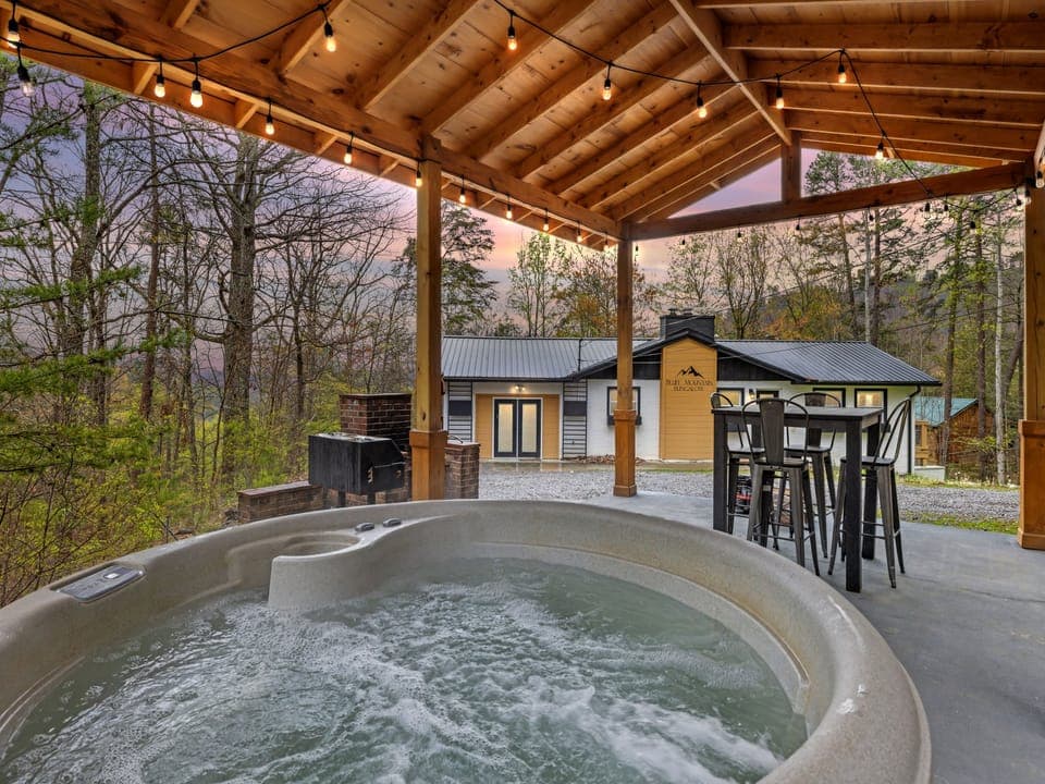 Tub