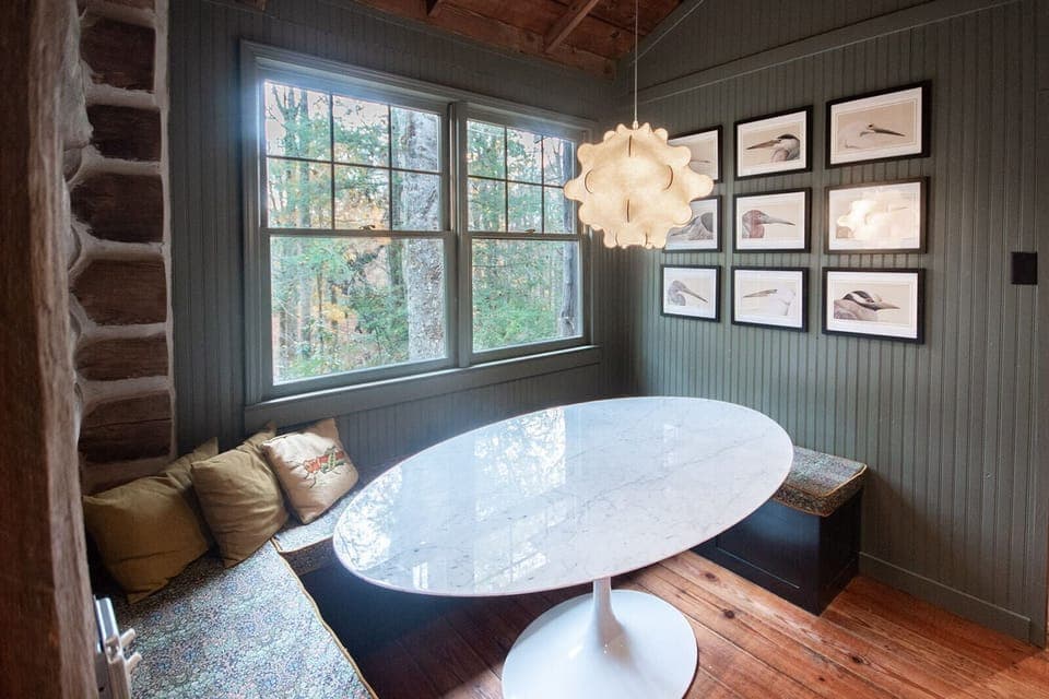 Dining table in kitchen, seats up to 6