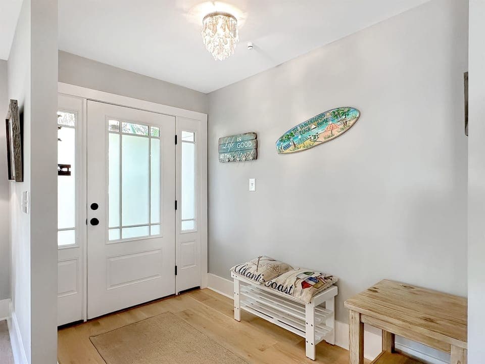 Entrance, 405 Palm Blvd, Isle of Palms, SC | IOP Escapes