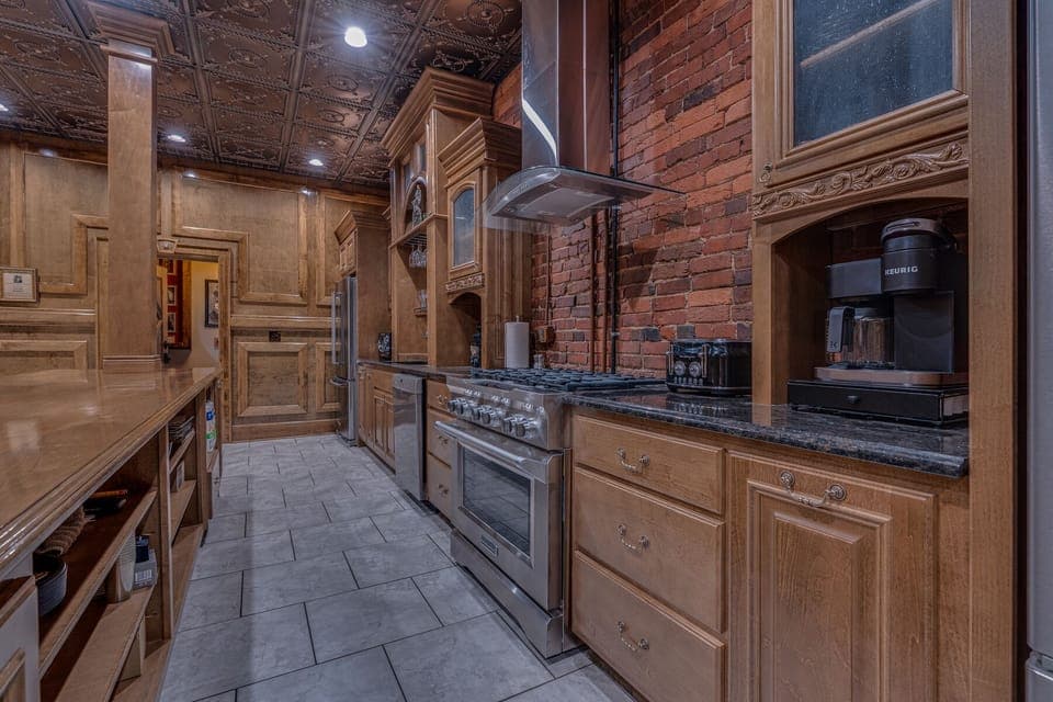 Private kitchen