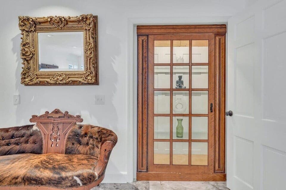 Decor view 