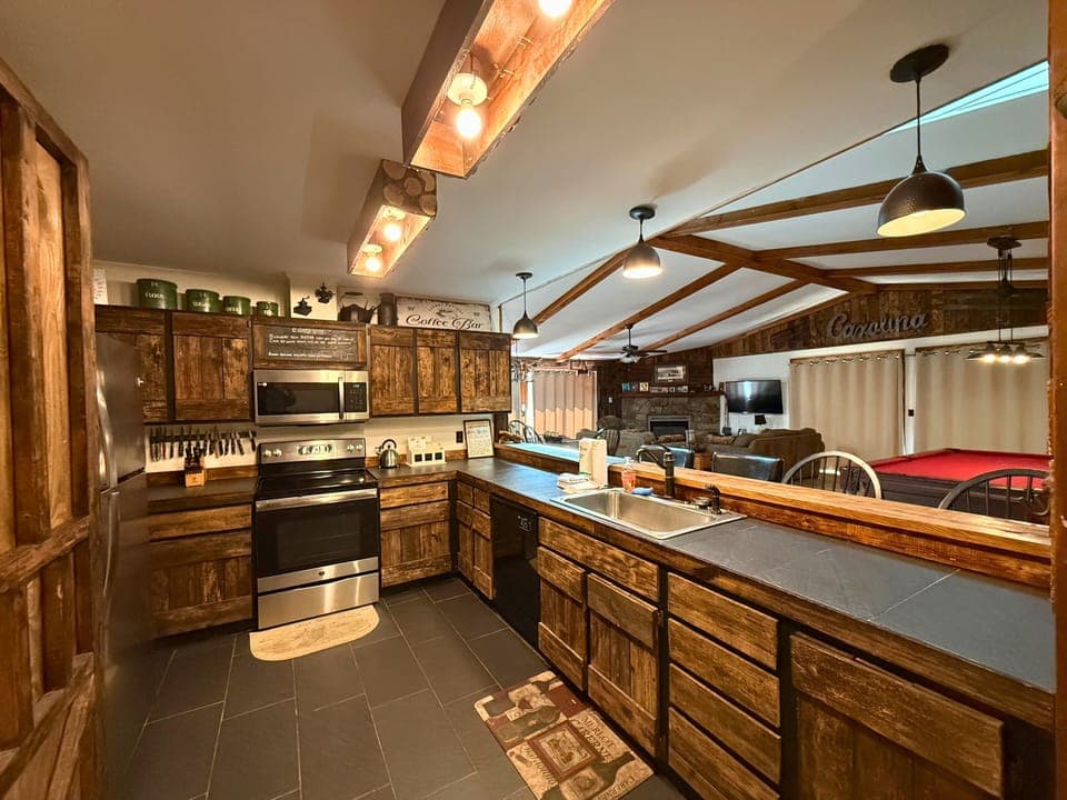 Private kitchen