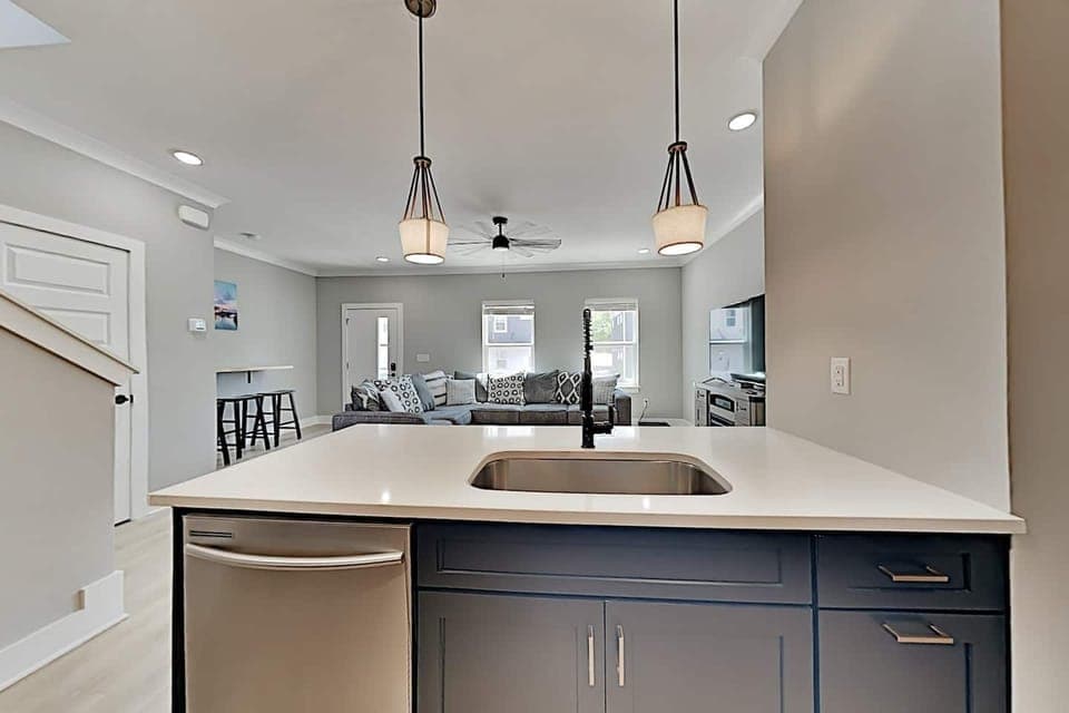 Kitchen to Living Room