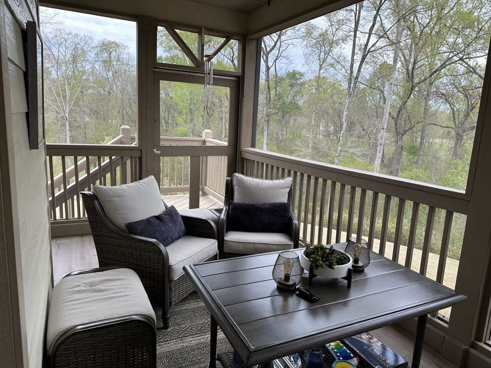 Top back deck