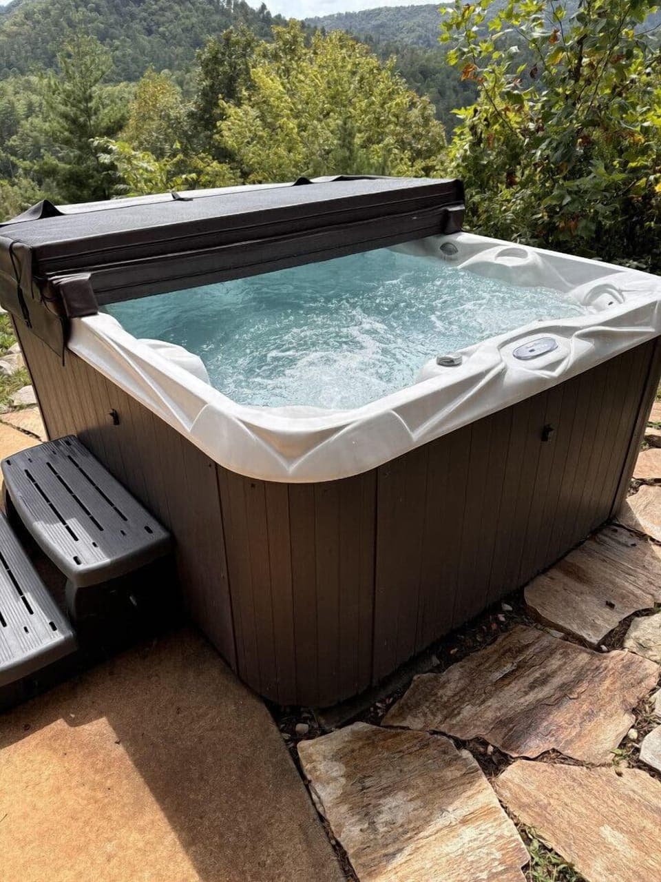 Two separate jacuzzis
