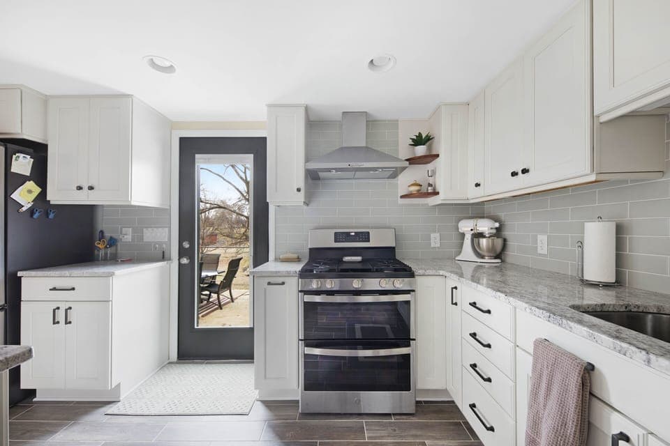 Gas appliances if you fancy to do any cooking.