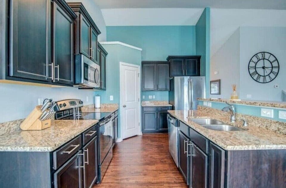 Kitchen with Island