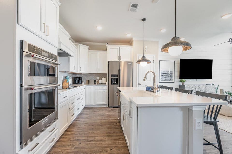 Gourmet Kitchen