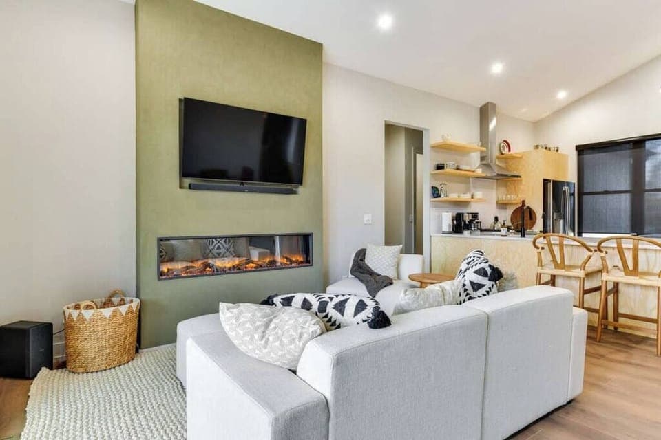 Living area w/Fireplace