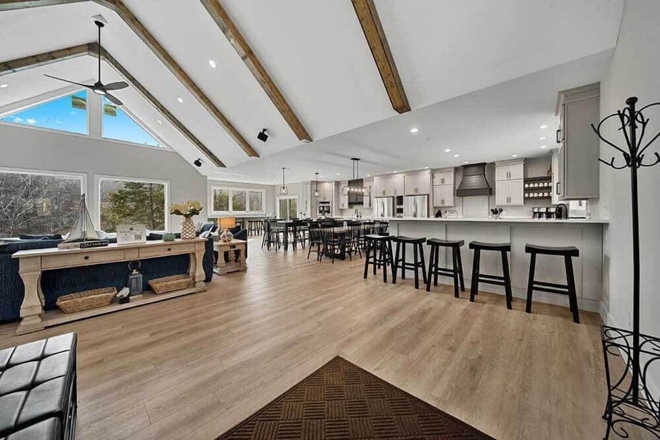 Main level is the driveway level for easy access