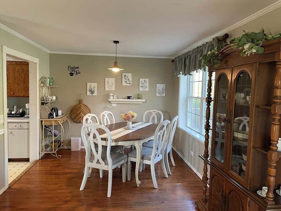 8diningkitch