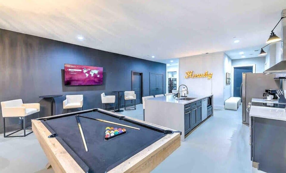 Game room