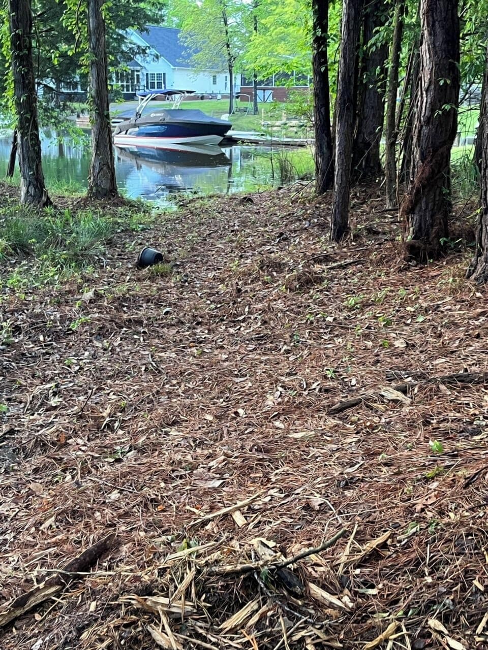 Easy access for kayaking and fishing..