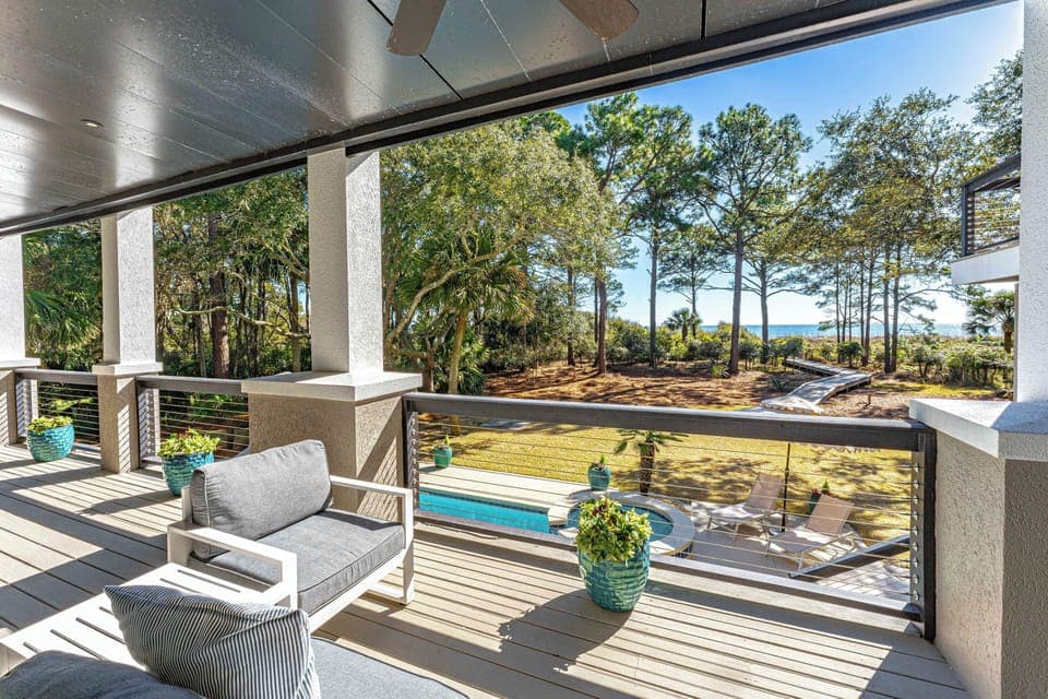 Spacious decks overlooking the ocean!