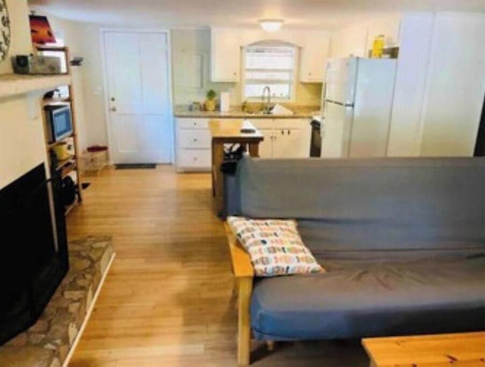Queen size futon