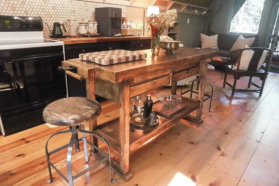 Kitchen-Main Level