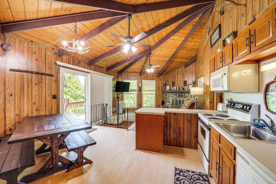 Dining Area | 2nd Floor | Dishware/Flatware