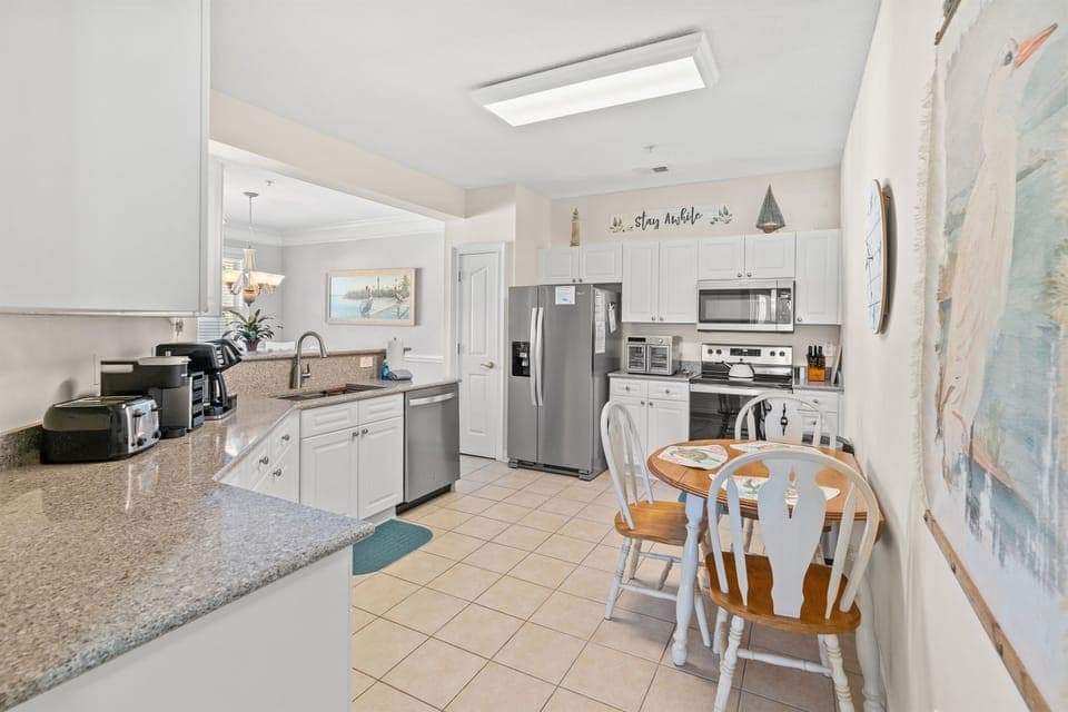 Kitchen / Breakfast