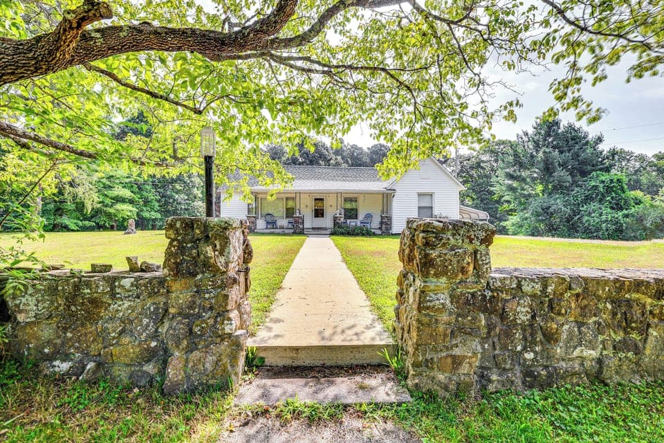 Sewanee Vacation Rental | 2BR | 2BA | 1,500 Sq Ft | 2 Steps to Enter
