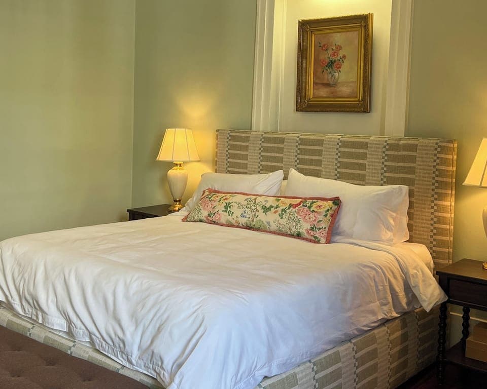 Artemis Guest Suite 