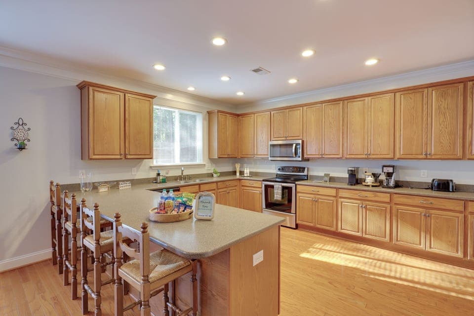 Kitchen (1)