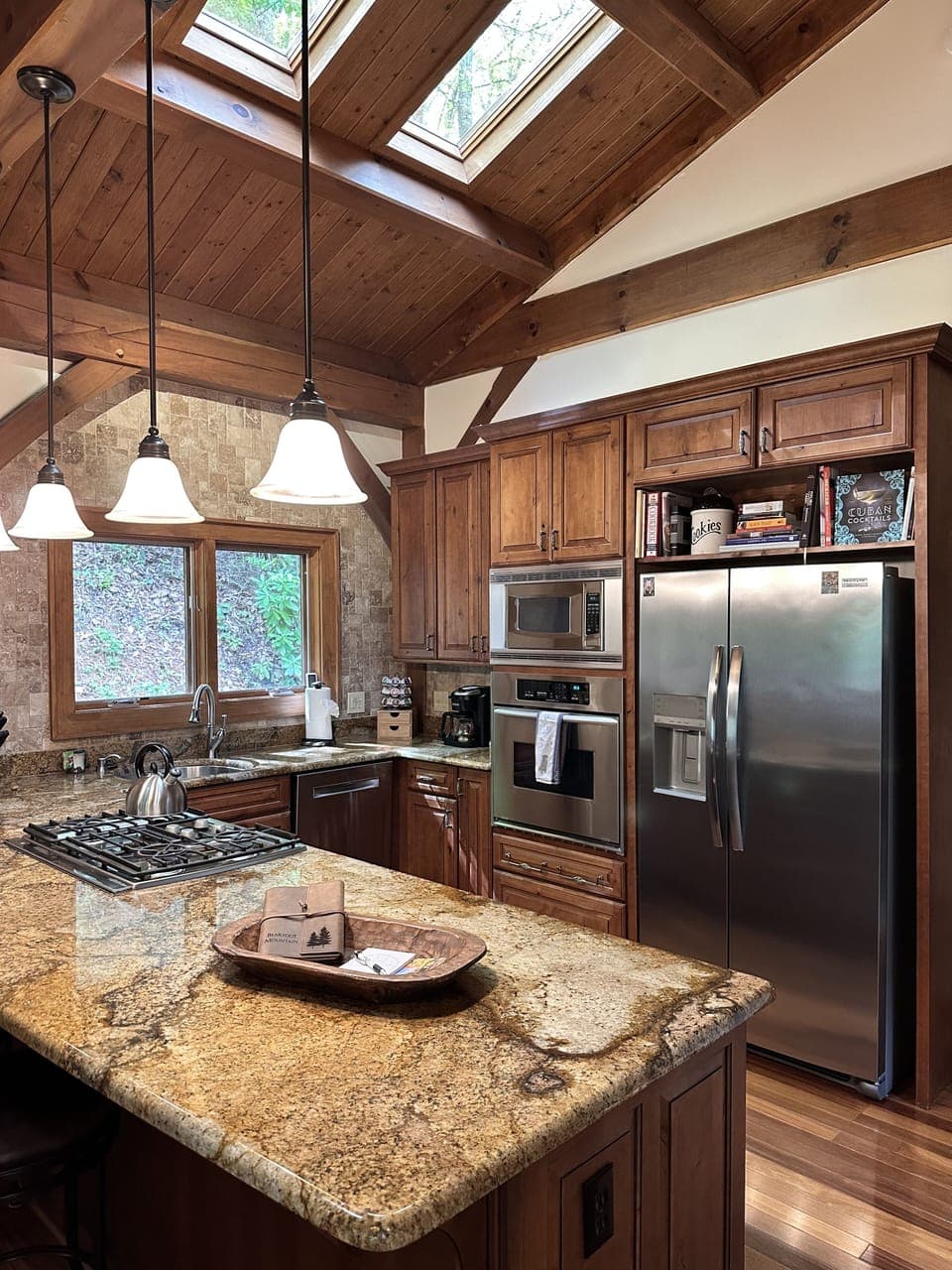 Large kitchen area