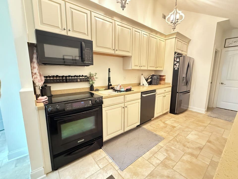 Kitchen Refrigerator, stove, microwave, dishwasher