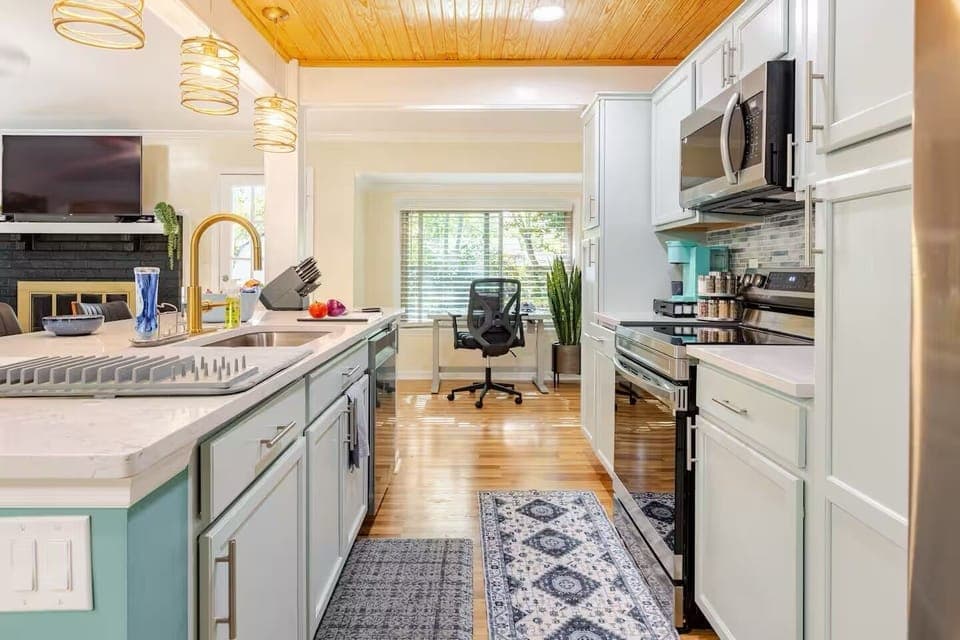Kitchen (1)