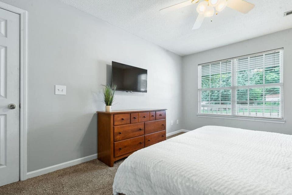 Primary's bedroom