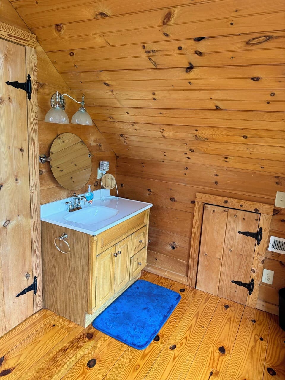loft bathroom