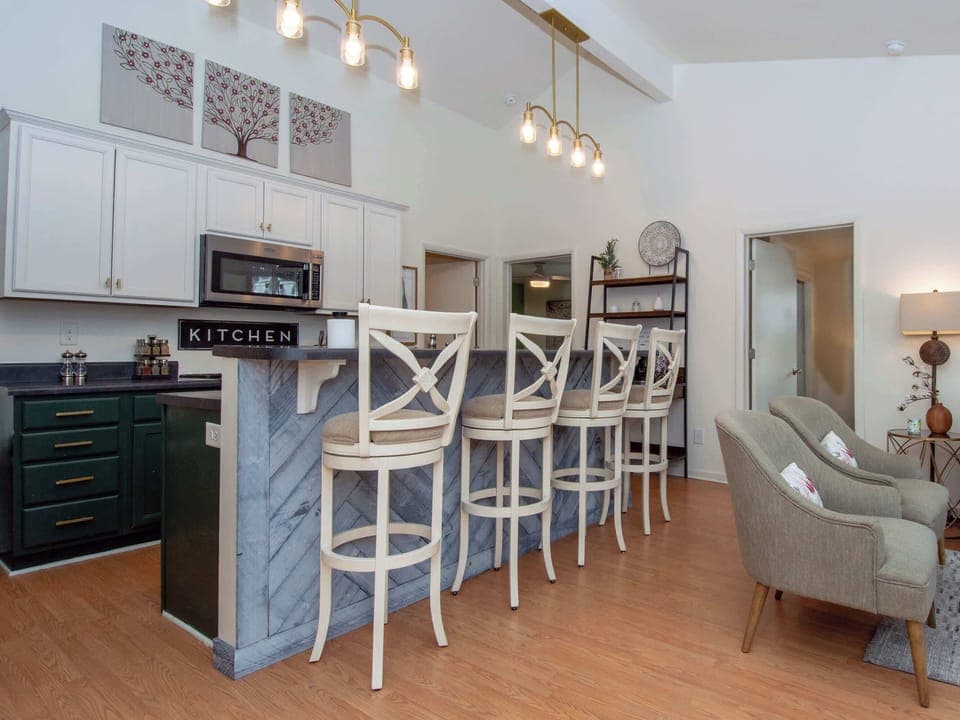 Counter seating