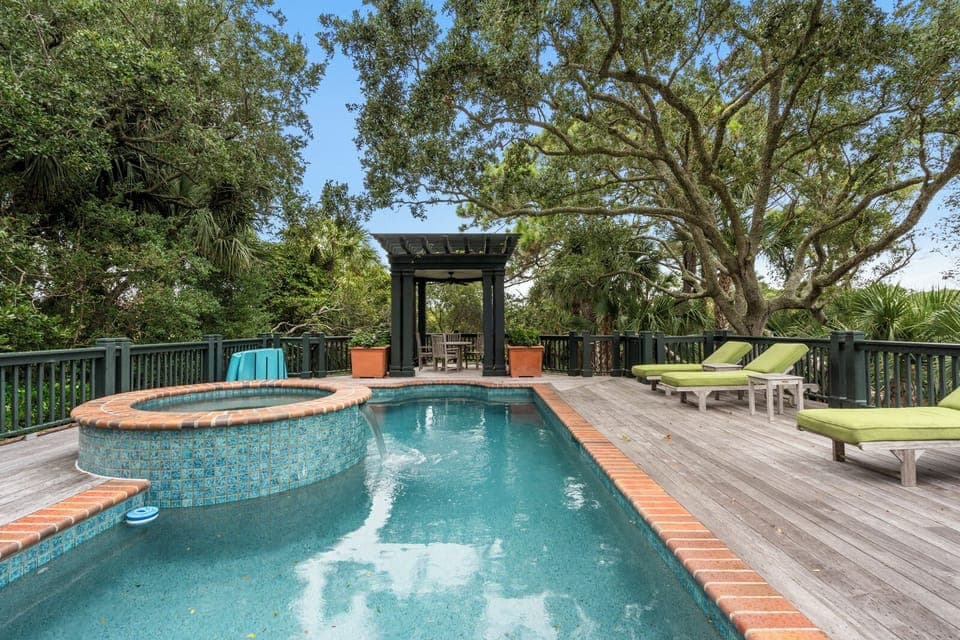 Pool area