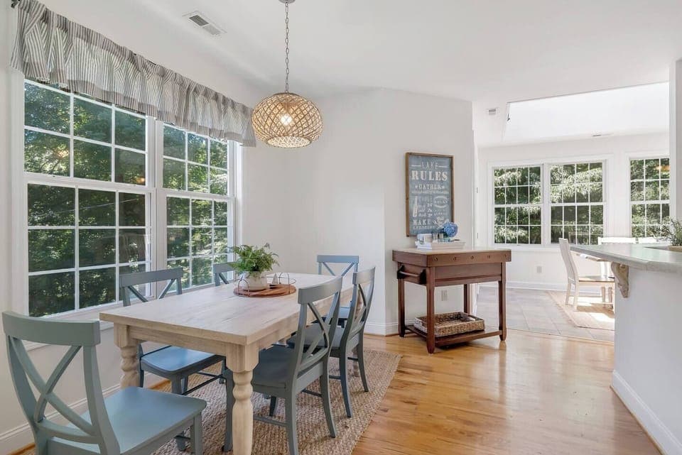 Breakfast Table
