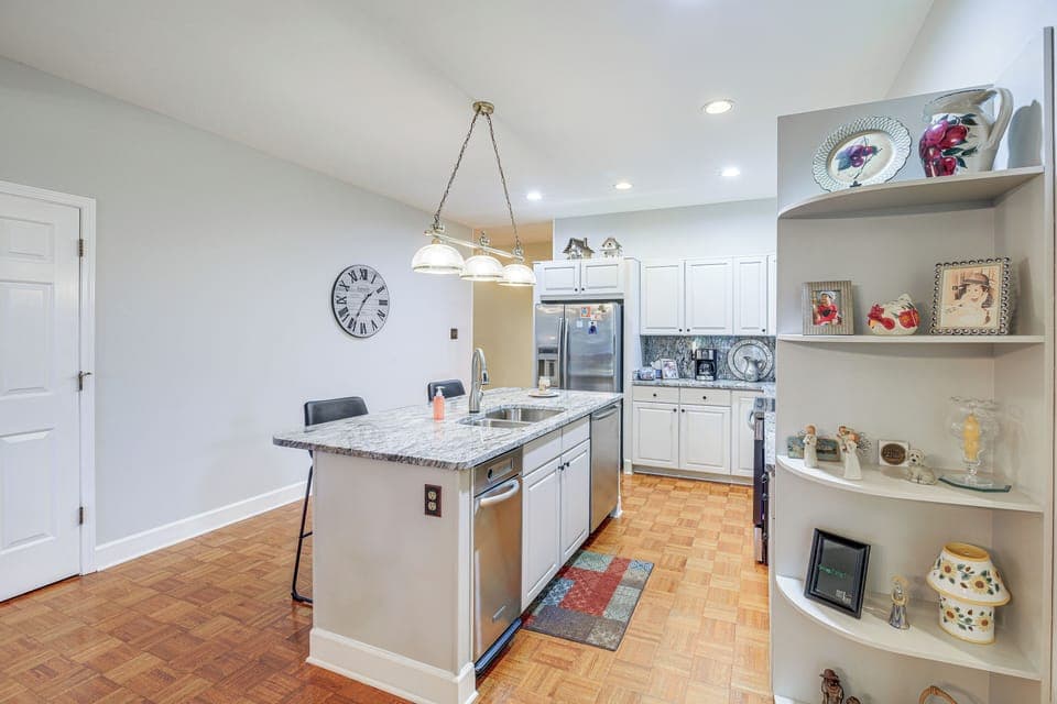 Kitchen | Cooking Basics | Dishwasher | 1st Floor