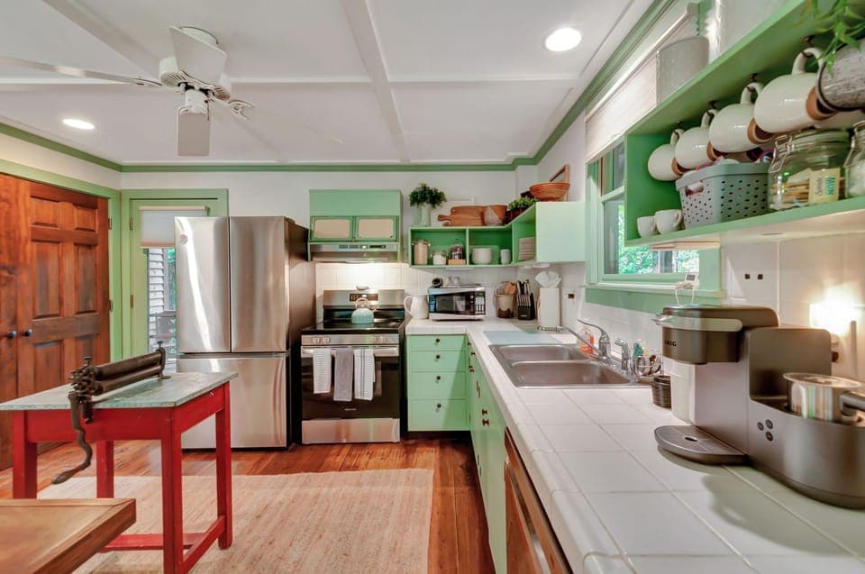 Kitchen (1)